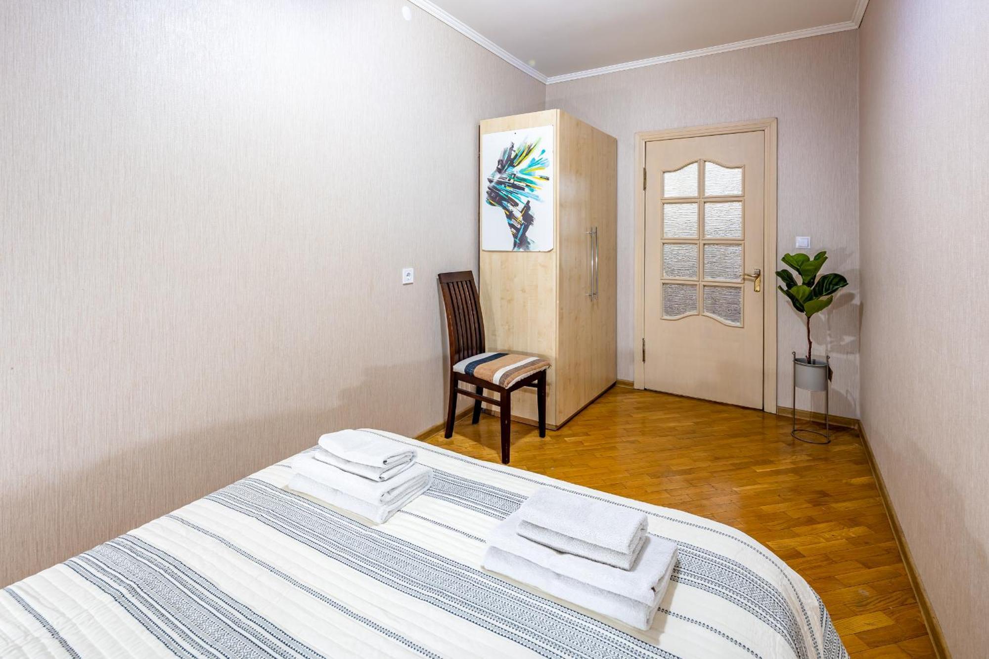 Just Another Comfy Apartment On The Main Squere. 2 Bedrooms, Own Heating, Ac Лвив Екстериор снимка